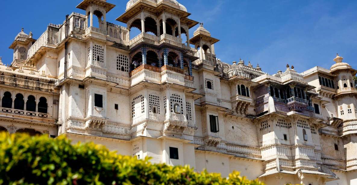 From Udaipur: Private Udaipur City of Lakes Sightseeing Tour - Key Points
