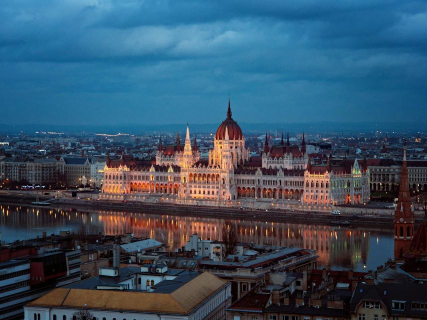 From Vienna: Budapest Day Trip With Included Guided Tour - Key Points