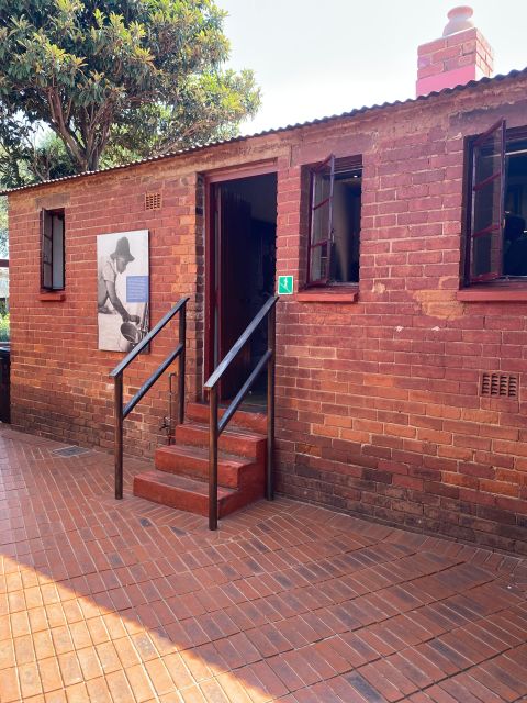 Full Day Johannesburg and Soweto Tour - Key Points