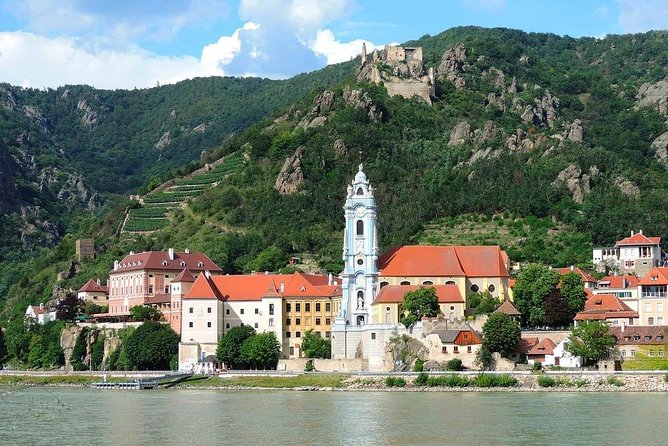 Full-Day Private Trip From Vienna to Wachau Valley - Key Points