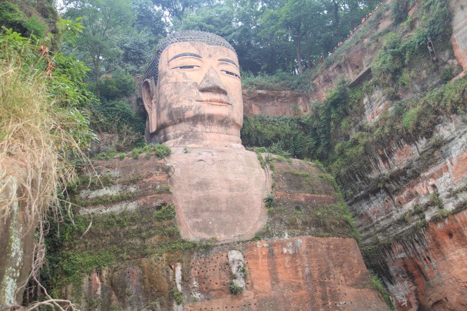 Full-Day Tour of Leshan's Giant Buddha From Chengdu - Just The Basics