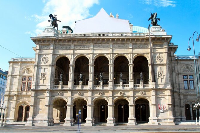 Future Bus Tours - Viennas Highlights Bus Tour With Virtual Reality - Key Points