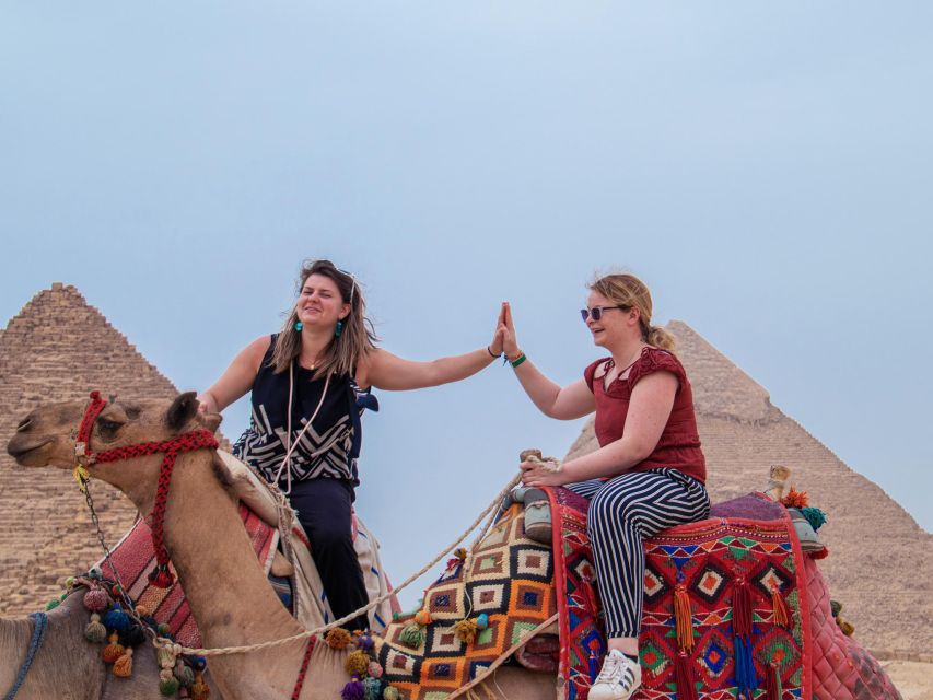 Giza: Female Guided Pyramids and Egyptian Museum Tour - Key Points