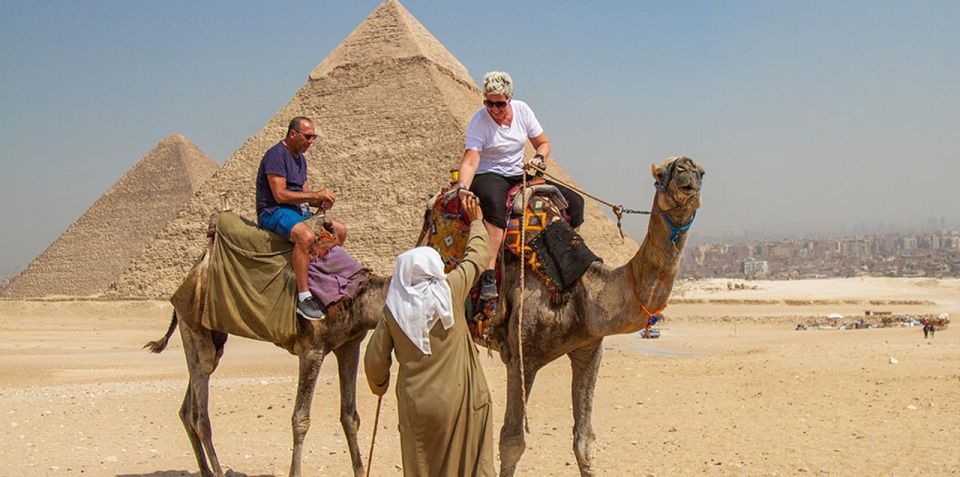 Giza: Pyramids Transfer With Optional Guide & Ticket - Key Points