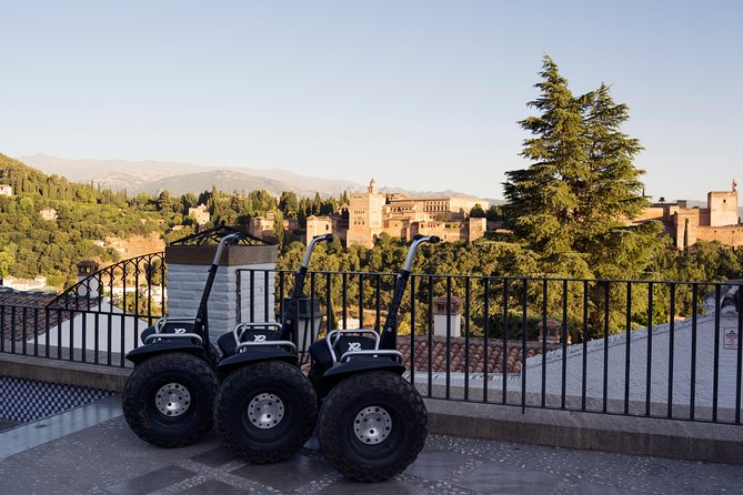 Granada: Albaicin and Sacromonte Segway Tour