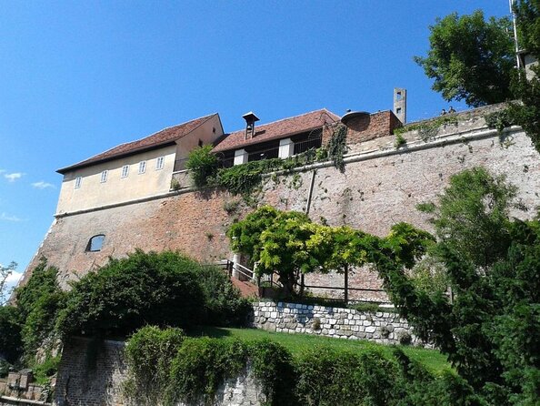 Graz WWII Themed Old Town Tour With Graz Museum - Key Points