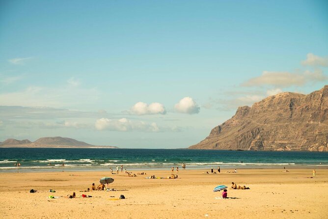 Group and Private Surf Classes With a Certified Instructor in Lanzarote - Just The Basics