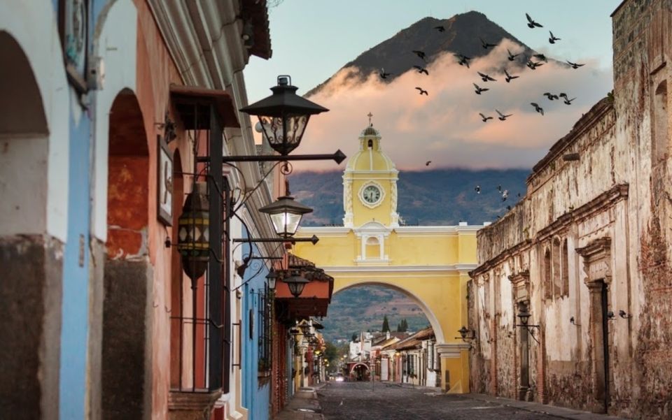 Guatemala: City Highlights Walking Tour - Key Points