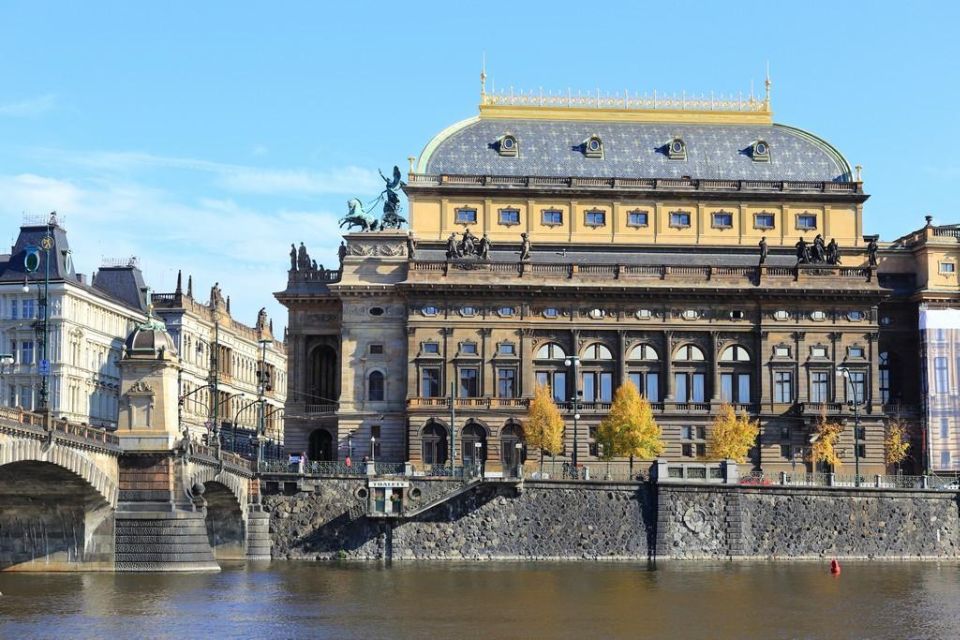 Guided Prague Tour by Bus,Foot,Boat With Snack and Museum - Key Points