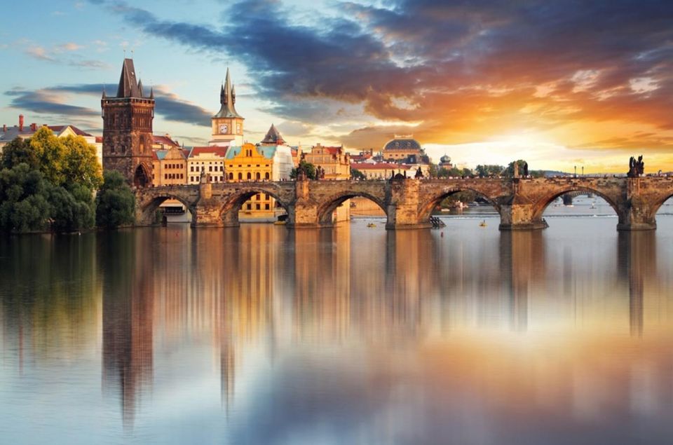 Half a Day Prague Walking Private Tour - Key Points