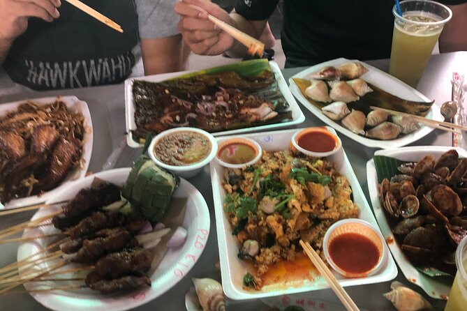 Hawker Delights - Explore Chomp Chomp Like a Champ! - Hawker Food Paradise