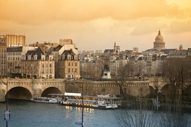 Hemingways Haunts in Paris - Small Group Walking Tour - Key Points