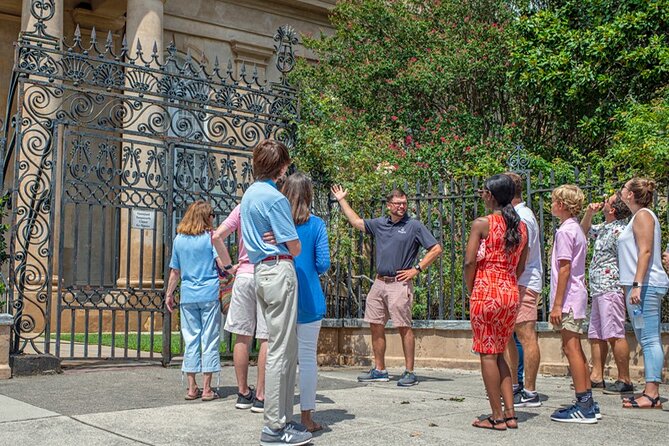 Historic Charleston Walking Tour: Rainbow Row, Churches, and More - Just The Basics