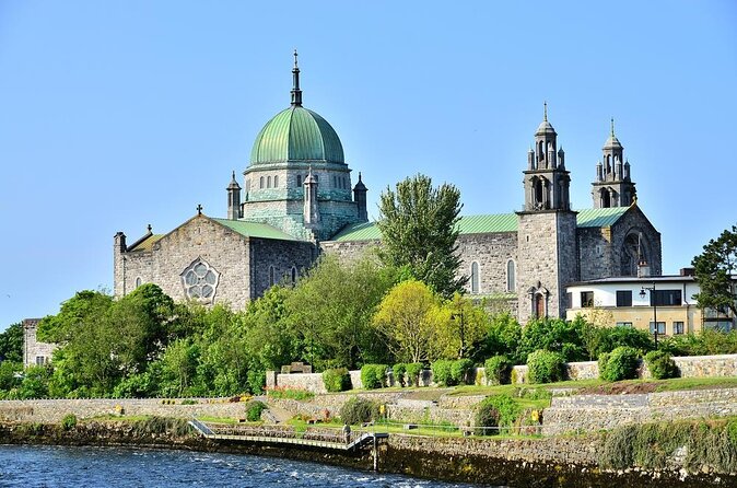 Historical Group Tour of Galway - Key Points