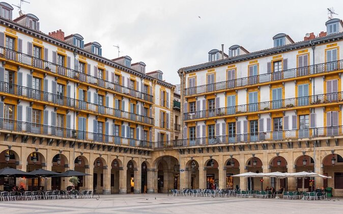 History and Flavors of San Sebastian With Lunch - Just The Basics