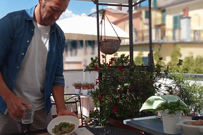 Homemade Pasta and Pesto Class With a Local Chef in Genoa - Key Points