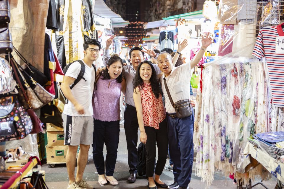 Hong Kong: Private Walking City Tour With a Local Guide - Just The Basics