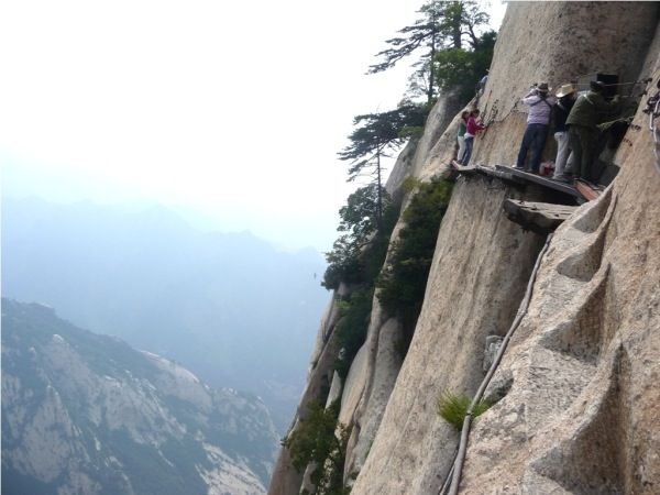Hua Shan Mountain Private Day Tour - Just The Basics