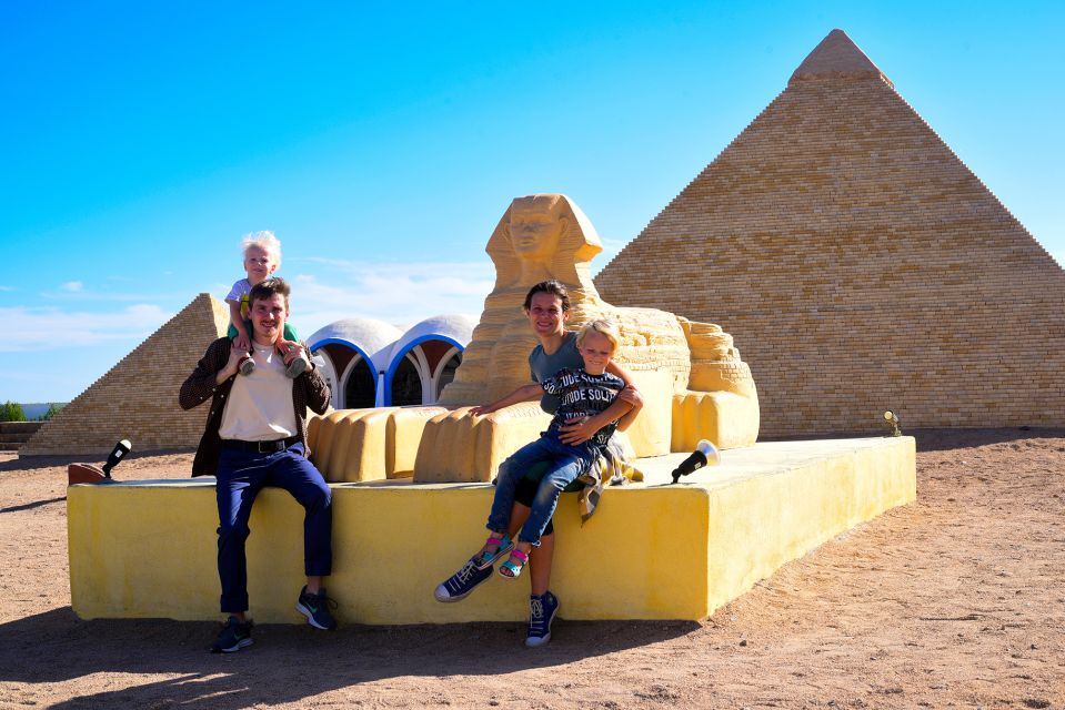 Hurghada: Mini Egypt Park Private Tour With Hotel Transfers - Key Points