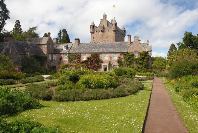 Inverness: Tour to Culloden, Clava Cairns and Cawdor Castle (Mar ) - Key Points