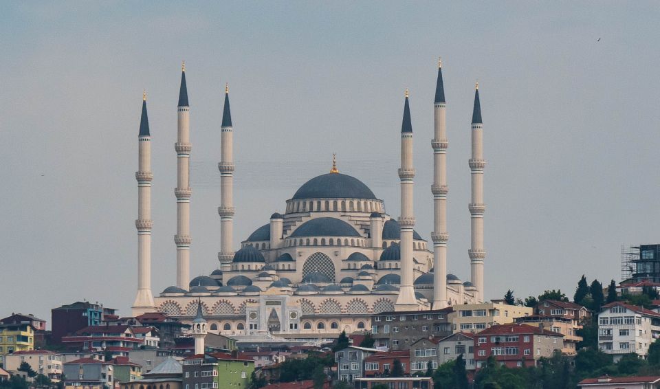 Istanbul: Asian Side Experience With Camlica Mosque & Lunch - Key Points