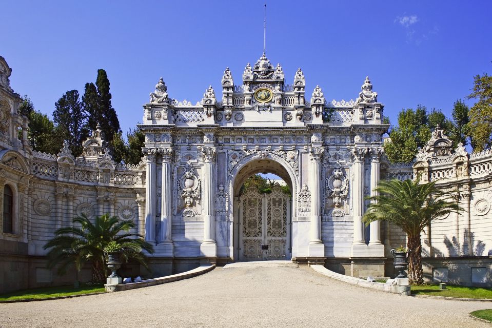 Istanbul: Dolmabahce Palace and Grand Bazaar Tour - Key Points