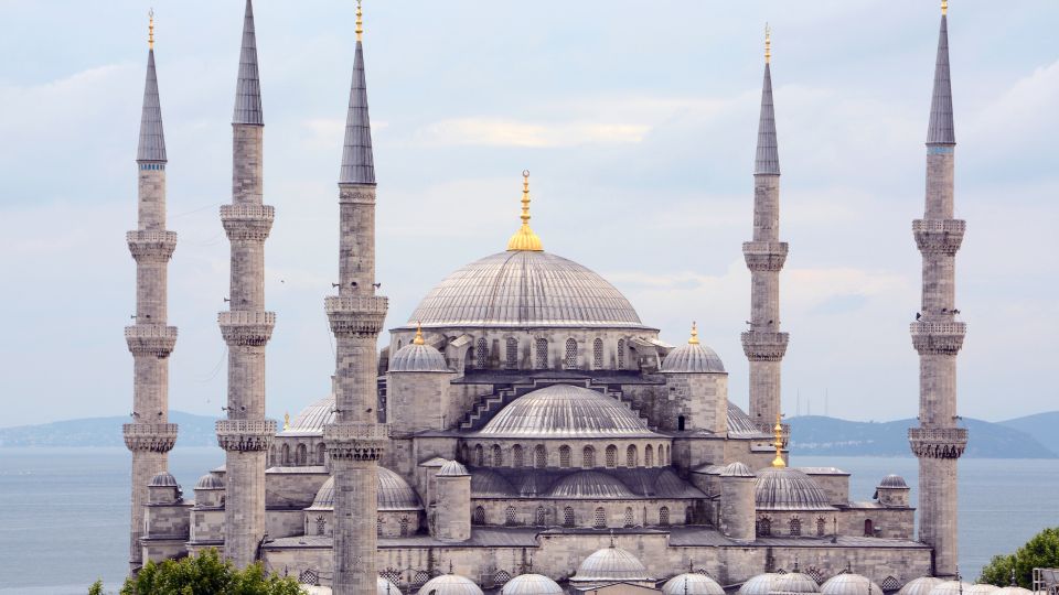 Istanbul: Hagia Sophia, Blue Mosque, Suleymaniye Mosque Tour - Key Points