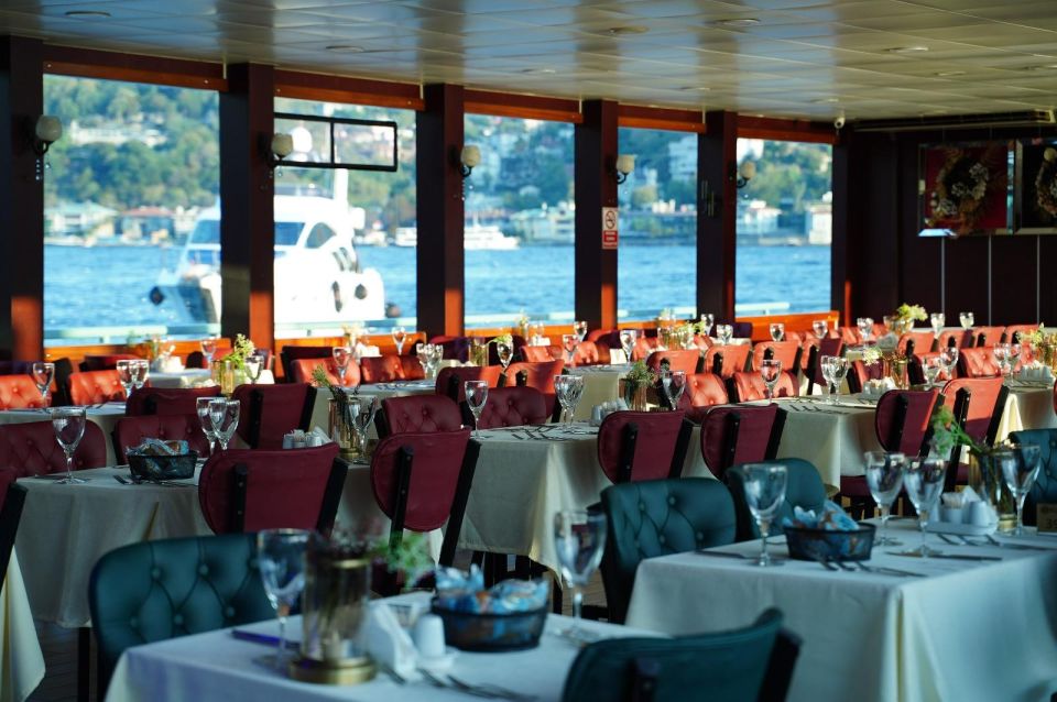 Istanbul: New Year's Eve Cruise With Gala Dinner and Drinks - Key Points