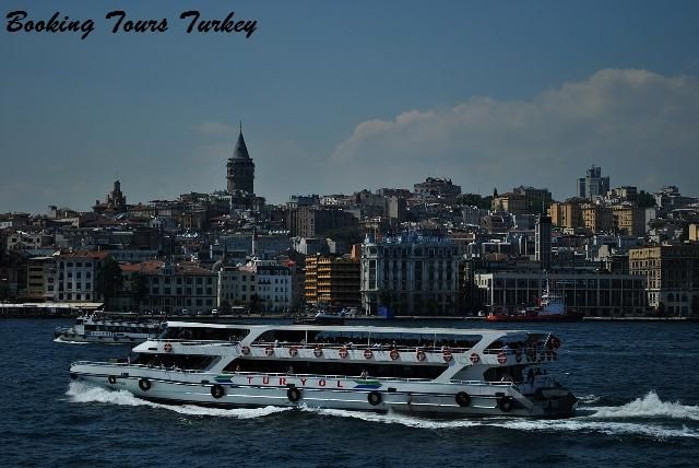 Istanbul: Private Bosphorus and Spice Bazaar Half-Day Tour