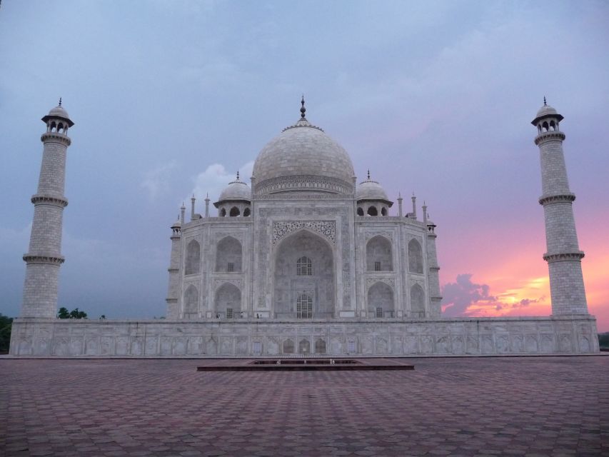 Jewels of India: Agra & Jaipur Expedition - Key Points