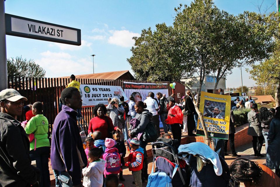 Johannesburg: Soweto Half-Day Tour - Key Points