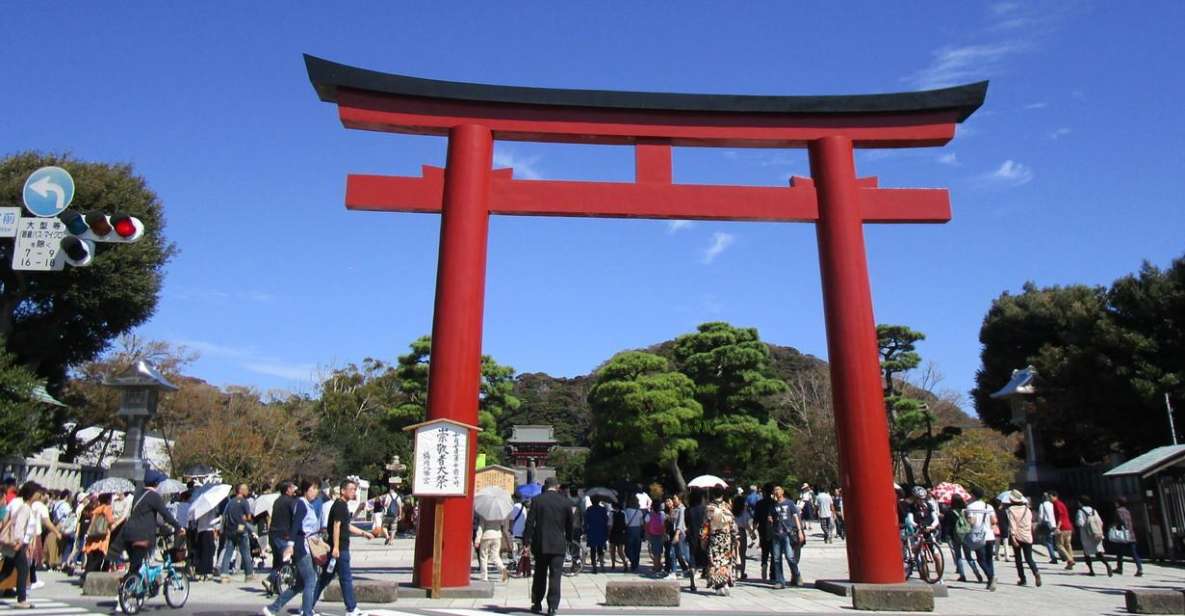 Kamakura: Private Guided Walking Tour With Local Guide - Just The Basics