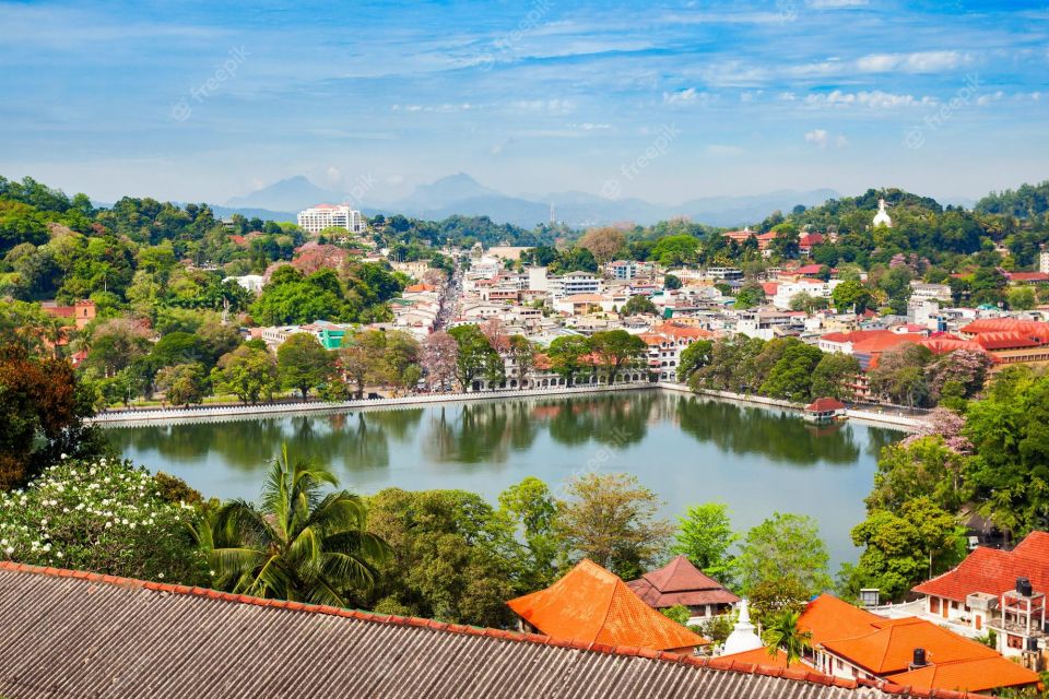 Kandy City Explore By Tuk Tuk , Like a Local - Key Points