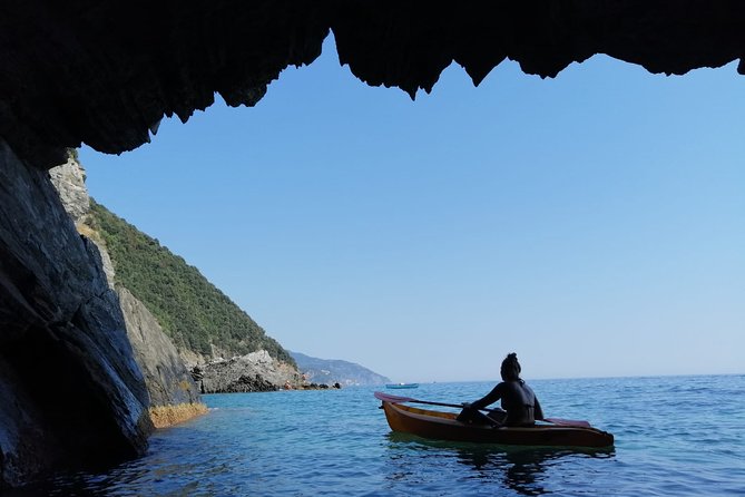 Kayak Experience With Carnassa Tour in Cinque Terre Snorkeling - Just The Basics