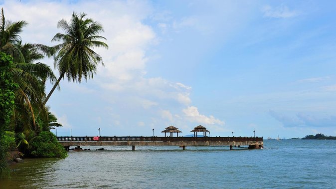 Kayak Sailing in Singapore, Mangrove, Kelong & Pulau Ubin, Seafood Meal Included - Key Points
