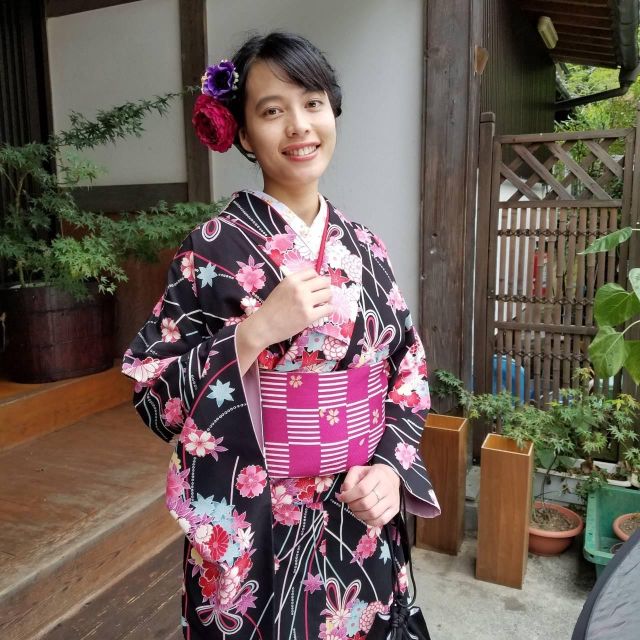 Kimono Experience at Fujisan Culture Gallery -Day Out Plan - Just The Basics