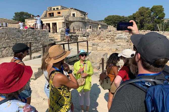 Knossos Palace ( Private Guided Tour ) - Just The Basics