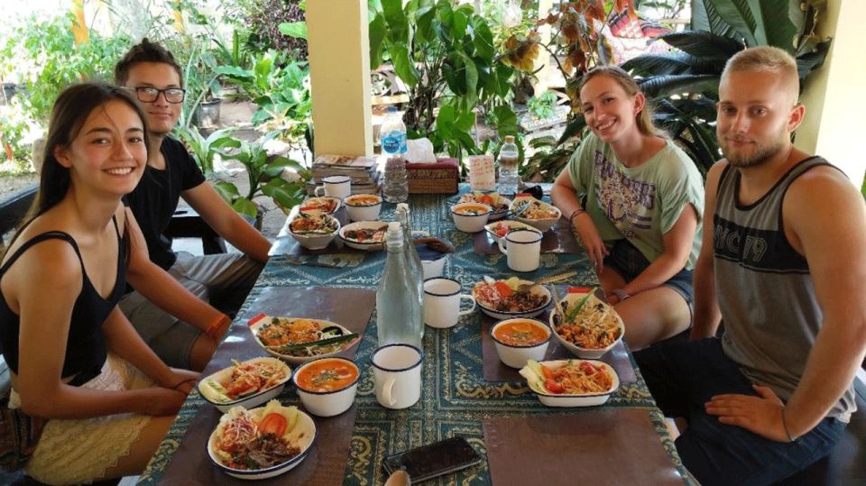 Koh Samui: Thai Cooking Class With Local Market Tour - Key Points