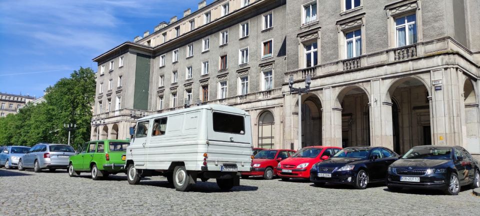 Krakow: Nowa Huta Guided Tour in Vintage Car - Key Points