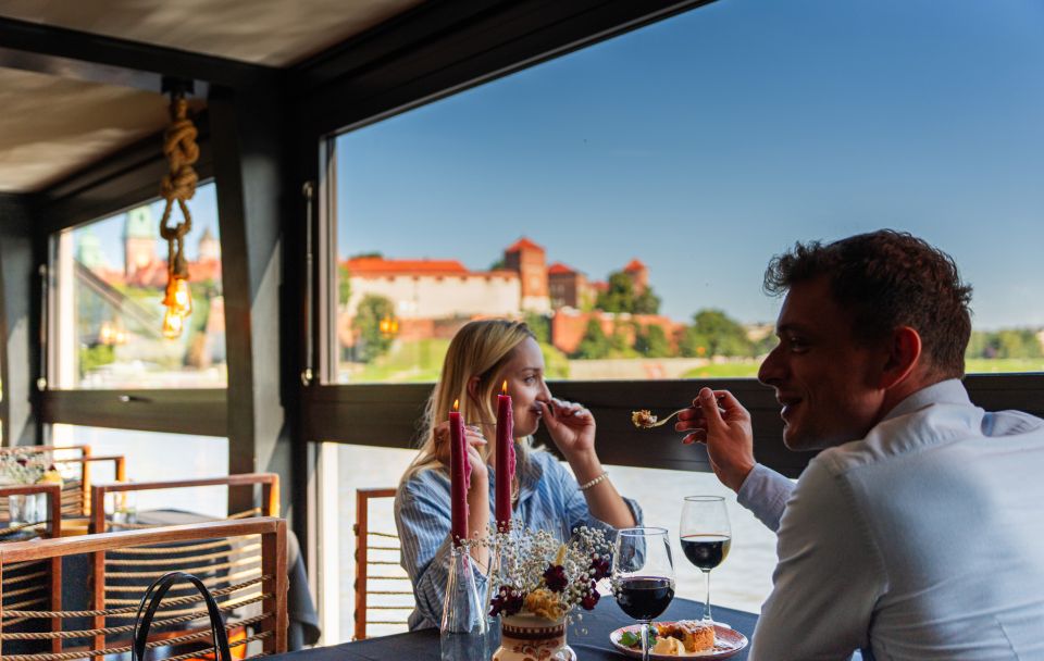 krakow romantic dinner with a cruise on the vistula river Krakow: Romantic Dinner With a Cruise on the Vistula River