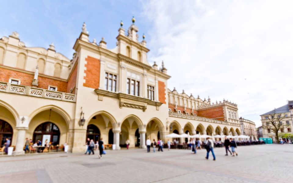 Krakow: Self-Guided Outdoor Escape Game - Key Points