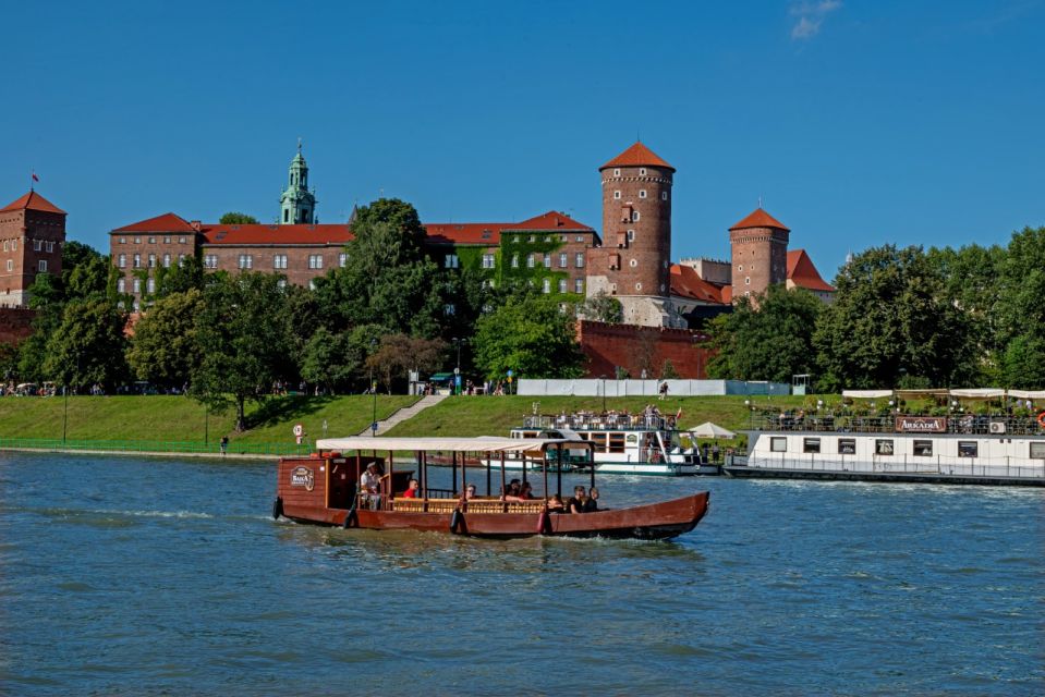 Krakow: Traditional Sightseeing Gondola on the Vistula River - Key Points