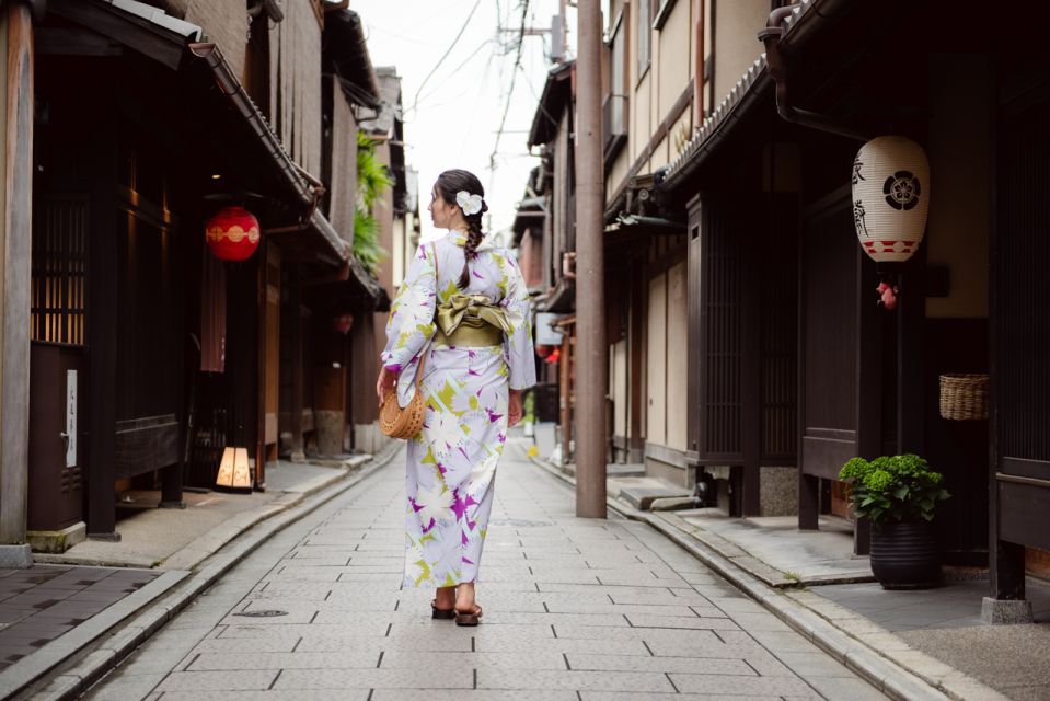 Kyoto Kimono Memories - Just The Basics