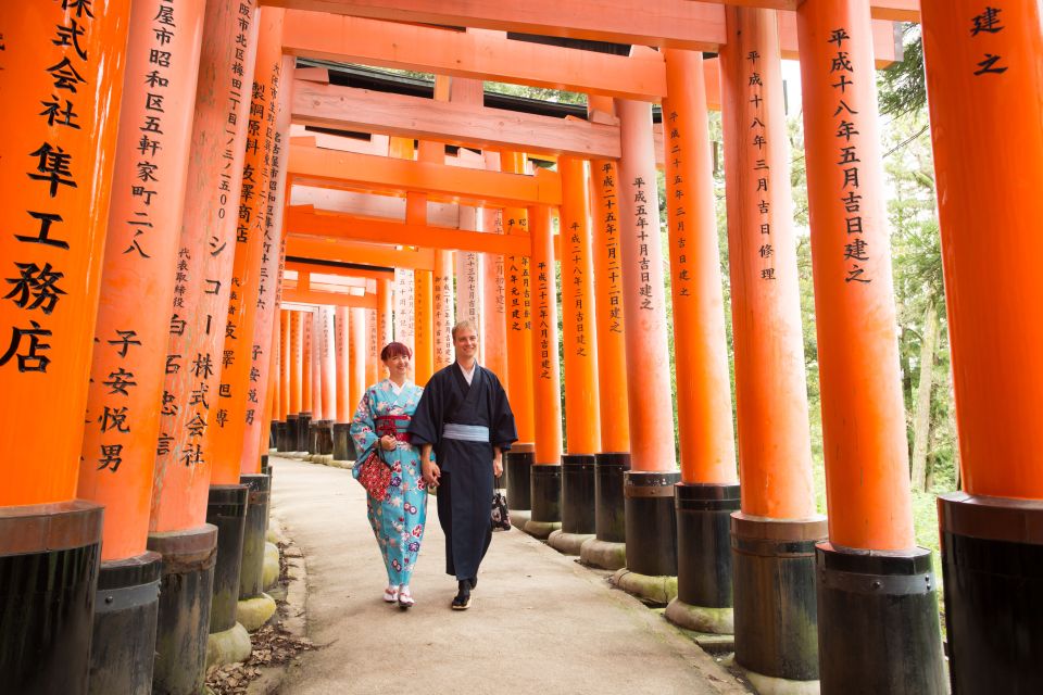 Kyoto: Private Photoshoot With a Vacation Photographer - Just The Basics