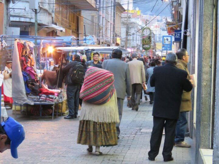 La Paz: Cable Car Ride Tour With Food Tasting - Key Points