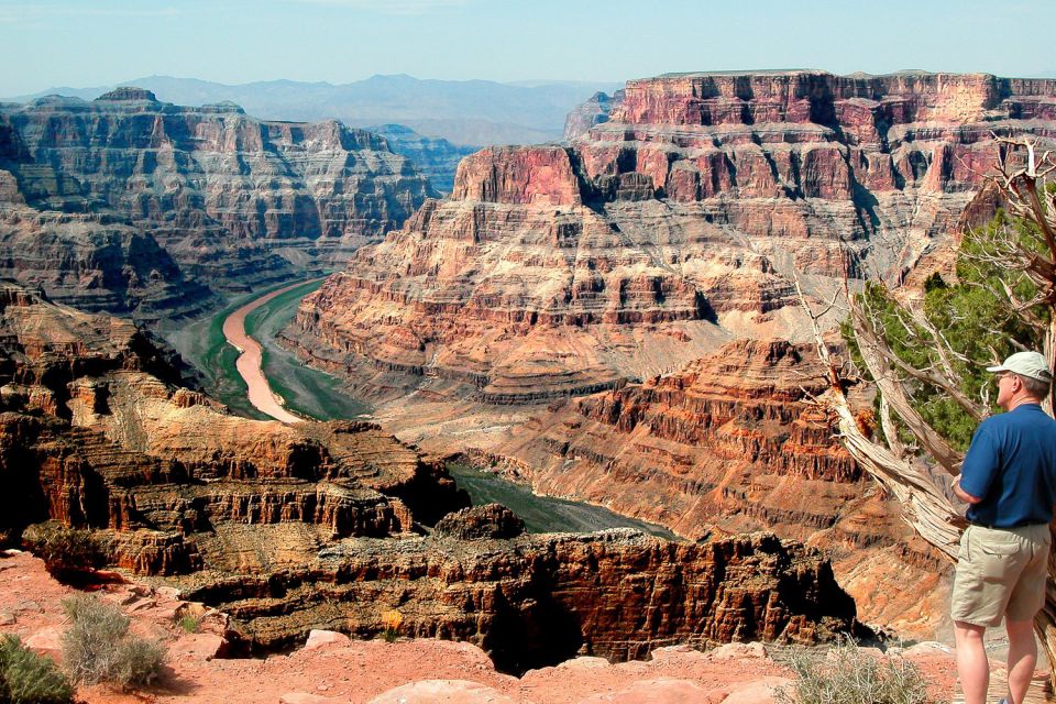 Las Vegas: Grand Canyon Tour & Helicopter Landing Experience - Key Points