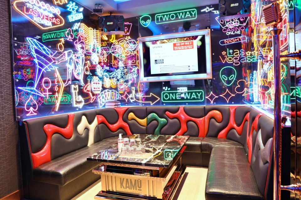 Las Vegas: KAMU Karaoke Private Suite - Key Points