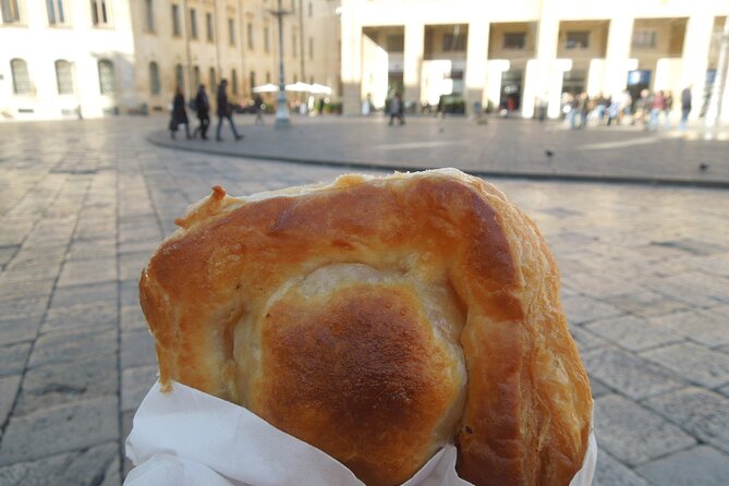 Lecce History and Street Food Tasting Small Group Tour - Key Points