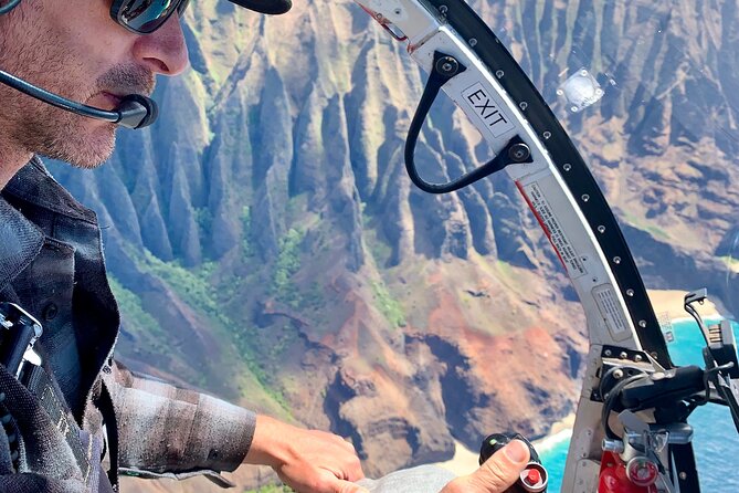 Lihue 4-Guest Open-Door Helicopter Ride (Mar ) - Just The Basics