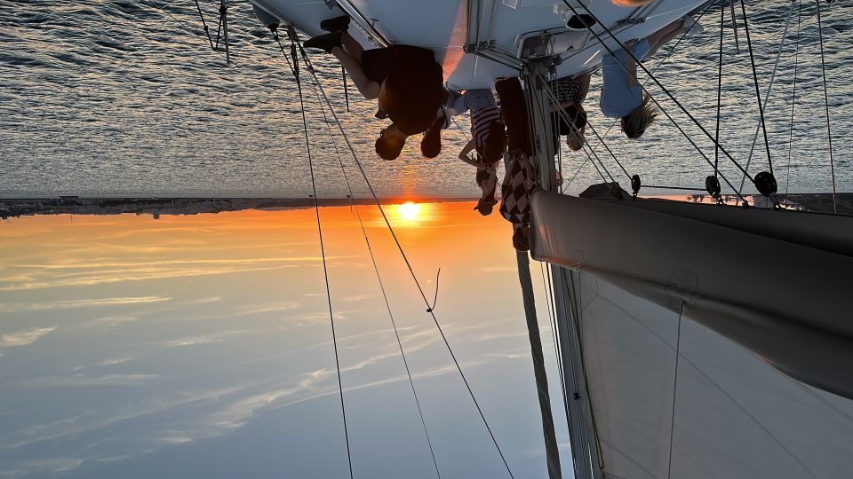 Lisbon * Enjoy the Best View of Lisbon * Private Sailboat - Key Points